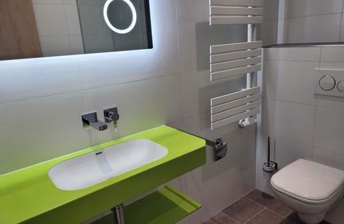 Neustadt in Sachsen Casa | Habitación doble clásica, ducha o bañera, WC - Parkhotel Neustadt