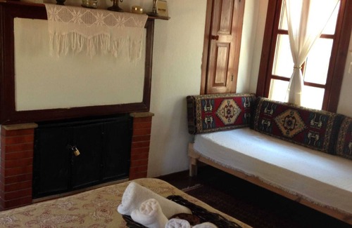 Sirince Hotel | Comfort Rooms of Historical Boutique Hotel in Sirince Village