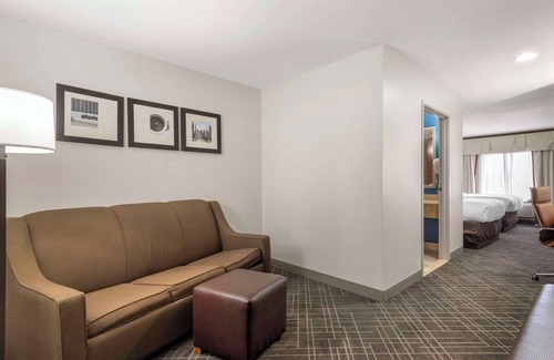 Church Street Hotel | Comfort Suites Atlanta Airport