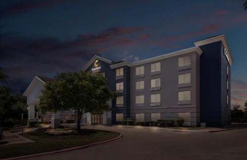 Austin Hotel | Comfort Suites Austin Airport