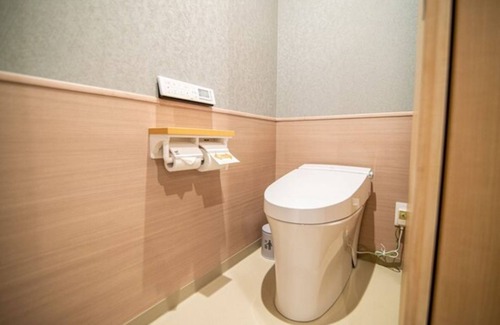 Higashishinsaibashi Hotel | Comfort Twin room only plan twoperson trip / Osaka Ōsaka