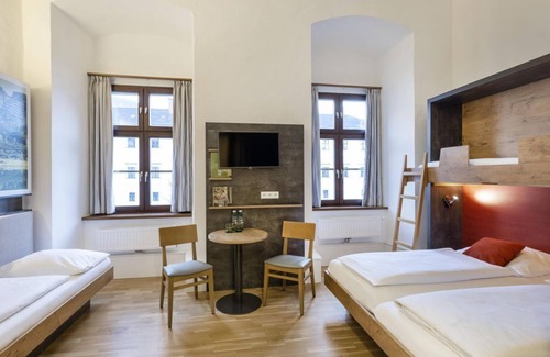 Spital am Pyhrn Casa | Comfort Vierbettzimmer, Halbpension - Jufa Hotel Pyhrn-priel