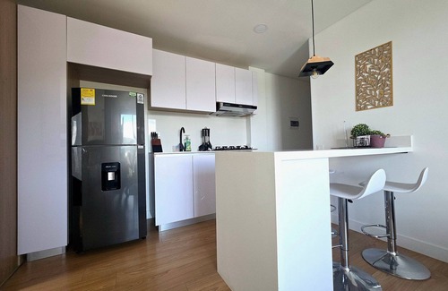 Usaquen Casa | AH/ Panorámico Piso11, Balcón, Parking, Bgta Norte