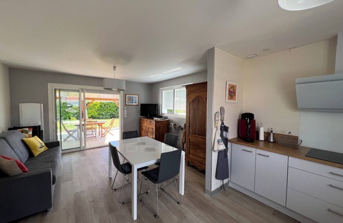 Saint-Hilaire-de-Riez Casa | Comfortable vacation home ideally located between beach and town center