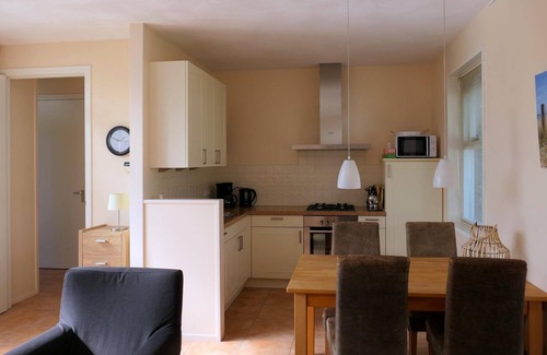 Sint Maartensvlotbrug Casa | Comfortable, sunny holiday home on Park Campanula, 2 bedrooms, WiFi, close to beach, forest and dunes