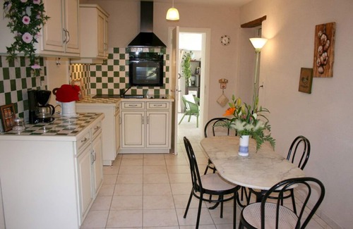 Brissac Loire Aubance Cabaña | Cómoda casa rural independiente rodeada de viñedos cerca de Brissac-Quincé