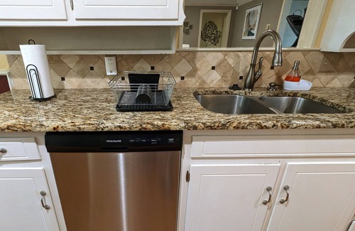 North Richland Hills Casa | Comfortable home in a convenient location **NEAR GOLF COURSE**