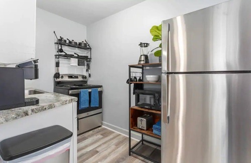 Independence Casa | Charming 1 BR/1 BA property| Mins to Kauffman
