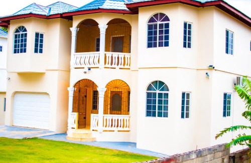 Santa Cruz Casa | Comfortable 1 bedroom with bath