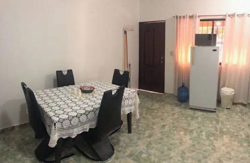 Munoz Apartamento | Comfortable 2-Bedroom Apartment Near The Beach