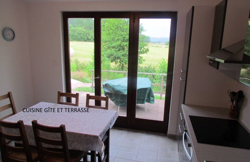 La Houssiere Casa | Comfortable 2-bedroom gite with open terrace