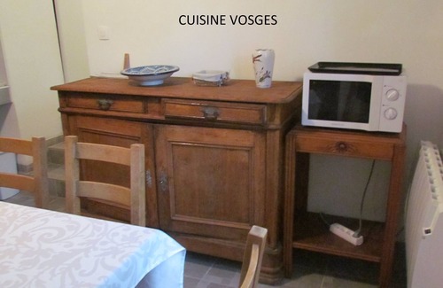 La Houssiere Casa | Comfortable 2-bedroom gite with open terrace