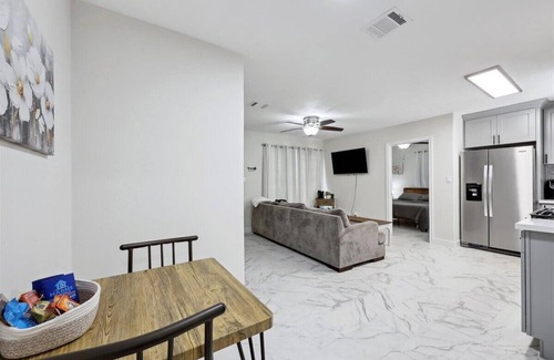Bridge City Casa | Comfortable 2-Bedroom Rental in Bridge City