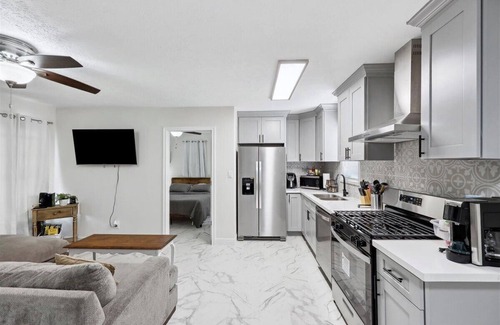 Bridge City Casa | Comfortable 2-Bedroom Rental in Bridge City