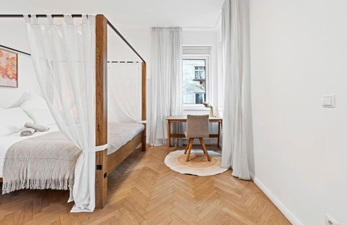 Floridsdorf Apartamento | Comfortable 2 Bedroom Apartment