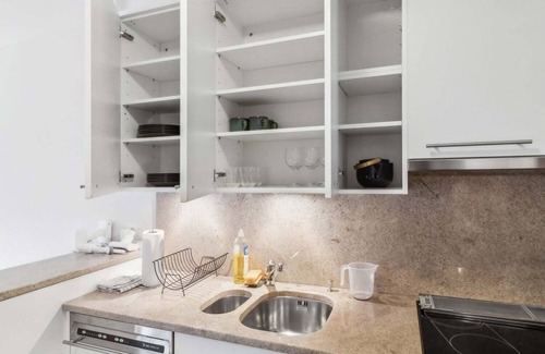 Hottingen Apartamento | Comfortable 2-Bedroom Stay in Seefeld, Zürich