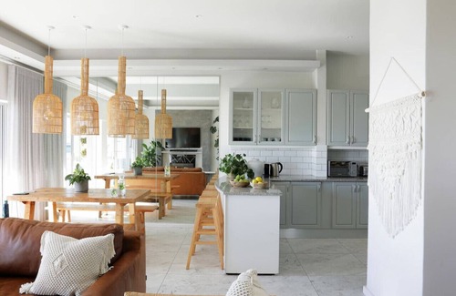 Clifton Apartamento | Comfortable 3 Bedroom Apartment - Number 5103
