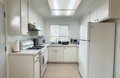 Northside Casa | Comfortable 4BR Heart Downtown SJ Central AC Sjsu