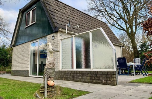 Sint Maartensvlotbrug Casa | Comfortable 6-person vacation home in Campanula Park, 3 bedrooms, WLAN