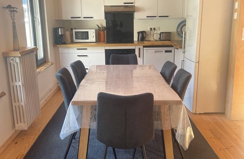 Mont-Dore Casa | COMFORTABLE ACCOMMODATION WITH TERRACE AND GROUNDS.