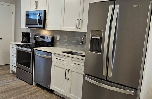 Wasaga Beach Apartamento | Comfortable and convenient full apartment