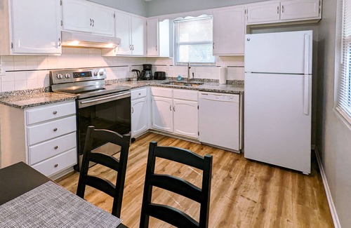 Lenexa Casa | Comfortable and elegant 3BDR duplex, unit # 5