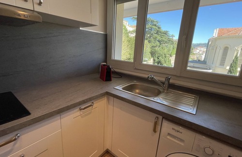 Riou - Petit Juas - Av de Grasse Apartamento | Confortable apartamento de dos habitaciones completamente equipado