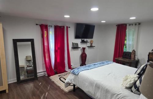 Ashford Casa | Comfortable and scenic