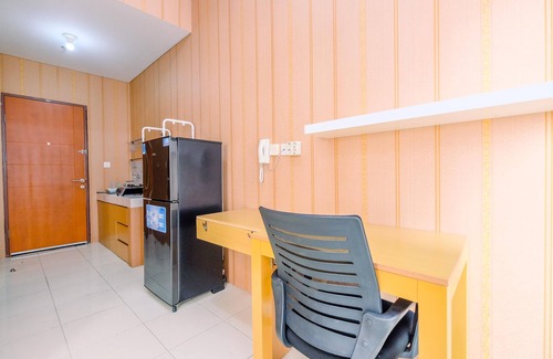 Depok Apartamento | Comfortable And Tidy Studio At Dave Apartment