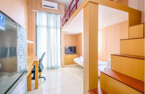 Depok Apartamento | Comfortable and Tidy Studio at Dave Apartment By Travelio