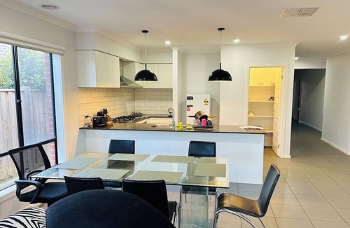 Beveridge Casa | Comfortable and tranquil space for holiday stay-over. 30 Min - Melb Airport!