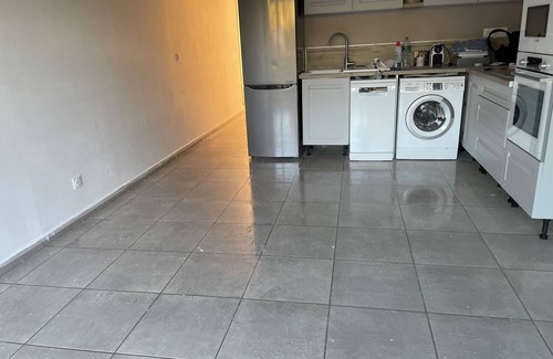 Saint-Cyprien Plage Apartamento | Comfortable apartment 5 minutes from beaches, shops and restaurants