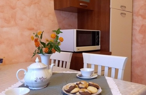 Porto Torres Apartamento | COMFORTABLE APARTMENT WITH GARDEN, WI-FI NETFLIX IUN R8636