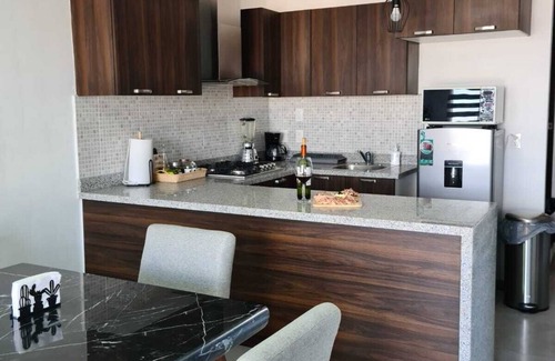 Reforma Apartamento | Cómodo Depa en el corazón de Guadalajara con alberca climatizada