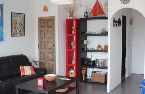 Cadaques Apartamento | Comfortable apartment, very quiet, superb sea view, sleeps 4/6