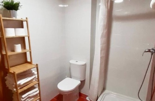 Malpica de Bergantinos Apartamento | Cómodo apartamento en la costa Gallega
