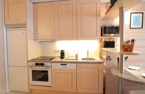 Les Gets Apartamento | Cómodo apartamento para 6 con balcón y parking en Les Gets