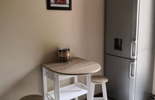 Treignac Apartamento | Comfortable apartment in a haven of greenery.