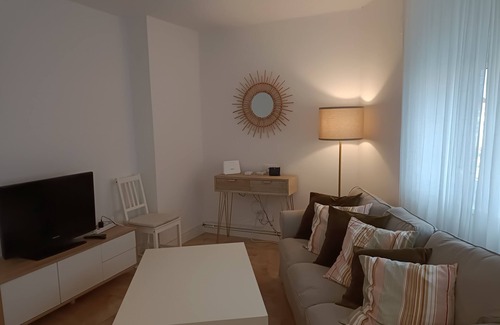 Manjoya Apartamento | Confortable apartamento en Oviedo