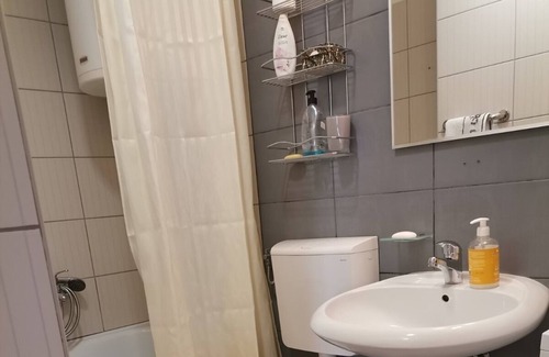 Vozdovac Apartamento | Comfortable apartment in a quiet part of town