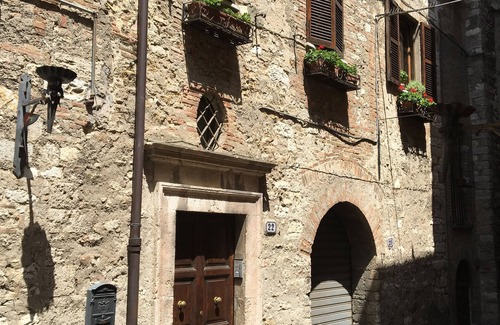 Narni Apartamento | Cómodo apartamento en el centro histórico de Narni
