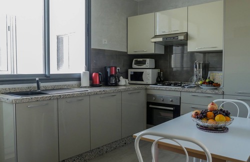Haut Founty Apartamento | APARTAMENTO CÓMODO CERCA DEL MAR ER SOUK