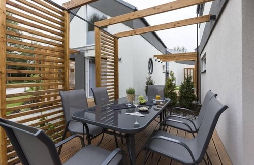 Niechorze Apartamento | Cómodo apartamento con aire acondicionado, piscina, sauna, Niechorze