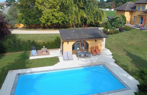 Guemar Casa | Comfortable bed and breakfast for 2 + swimming pool near RIBEAUVILLE, RIQUEWIHR