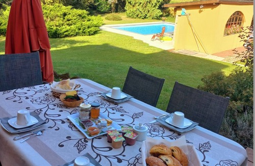 Guemar Casa | Comfortable bed and breakfast for 2 + swimming pool near RIBEAUVILLE, RIQUEWIHR