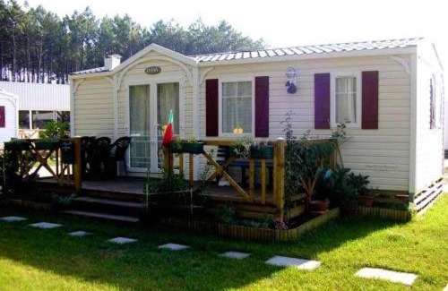 Burinhosa Casa | Comfortable Bungalow Near Pataias with Shared Pool
