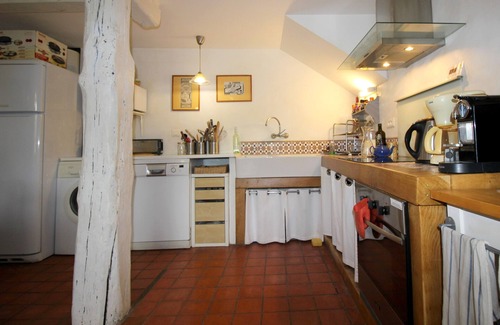 Saint-Arailles Casa | Casa de carácter con jardín cerrado en corazón de un auténtico Castelnau Gascón
