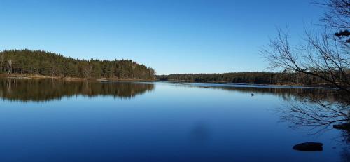 Landvetter Casa | Comfortable Cottage at Scenic Lake