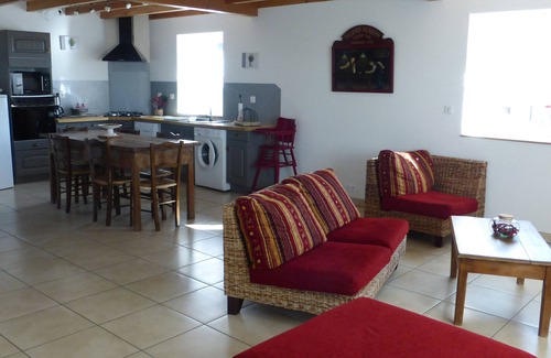 Bournazel Cabaña | casa cómoda en el granero viejo con BOURNAZEL