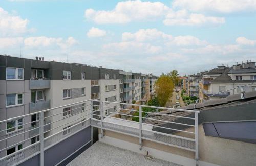 Krzyki Apartamento | Comfortable & Cozy Studio with Balcony - Klimasa by Noclegi Renters
